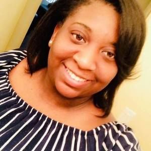 Meet your Posher, Aleandra